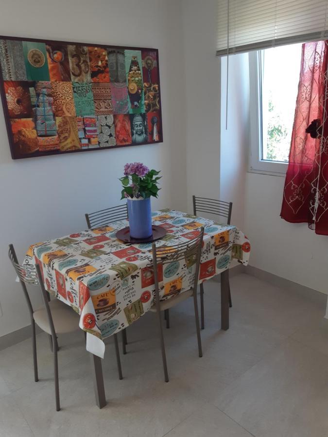 דירות לה ספציה Casa Isabelle Mel מראה חיצוני תמונה